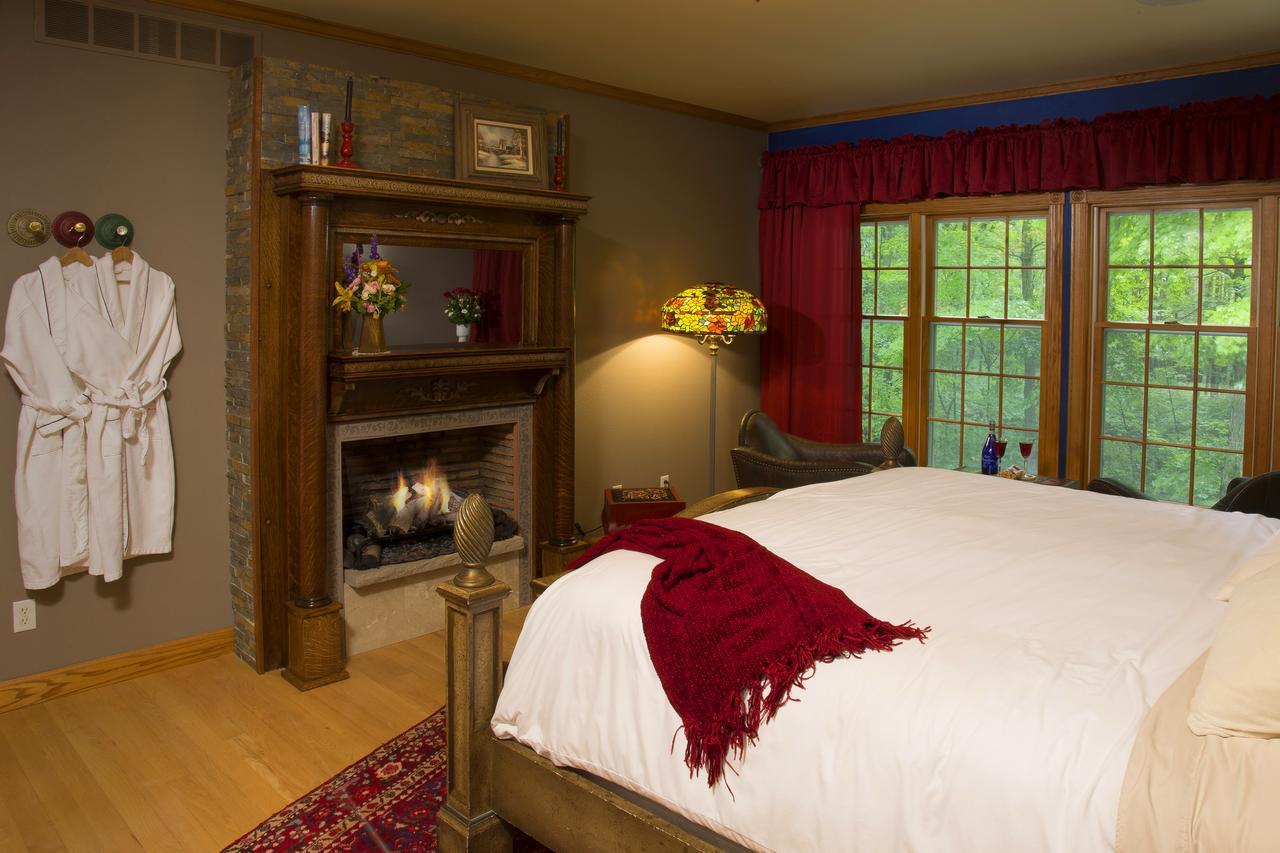 Hidden Serenity Bed And Breakfast West Bend Luaran gambar