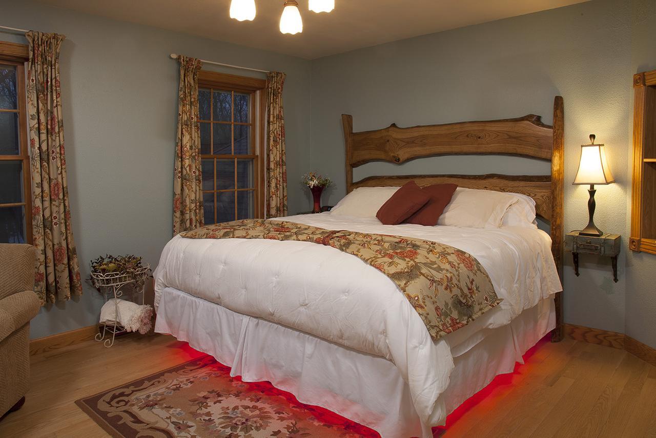 Hidden Serenity Bed And Breakfast West Bend Luaran gambar